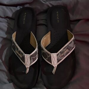 Coach Women's Black and Tan Sandals